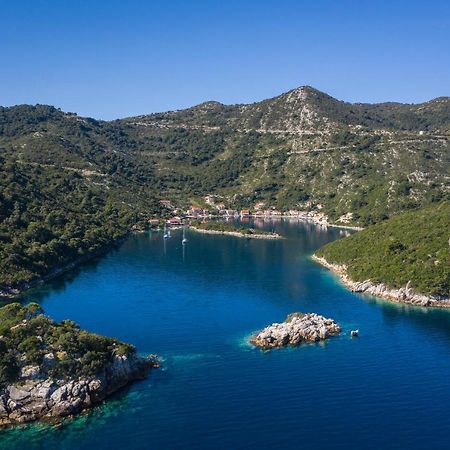 Boca - 3 Bedroom Apartment By The Sea Prozura Exterior photo