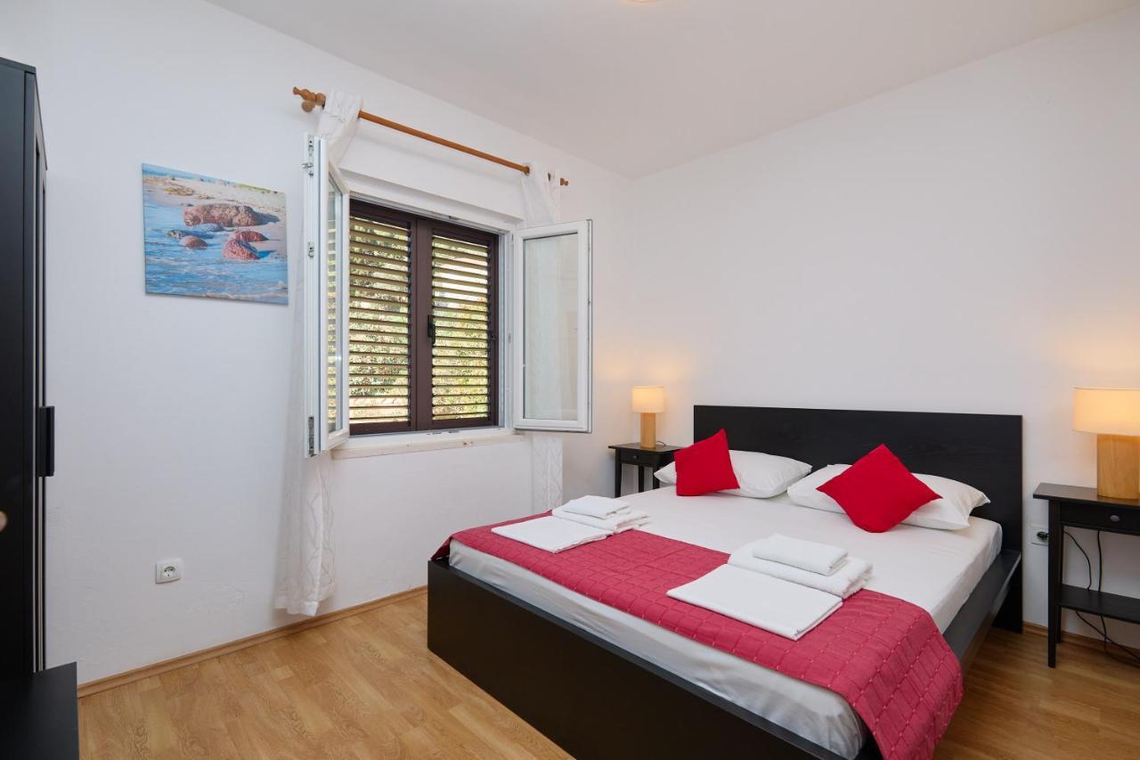 Boca - 3 Bedroom Apartment By The Sea Prozura Exterior photo