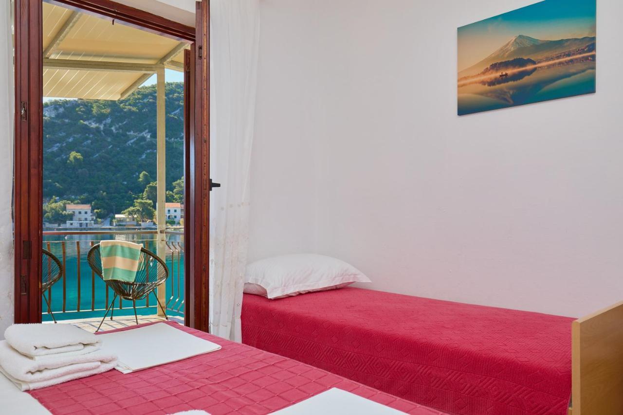 Boca - 3 Bedroom Apartment By The Sea Prozura Exterior photo